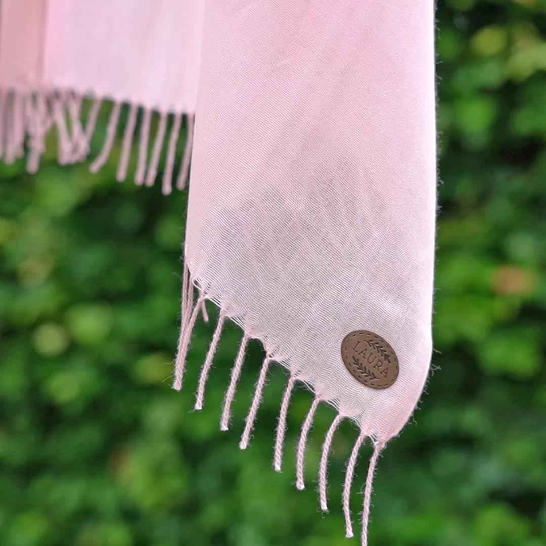 70h0516-pashmina-extra-shot-1-medium.jpg